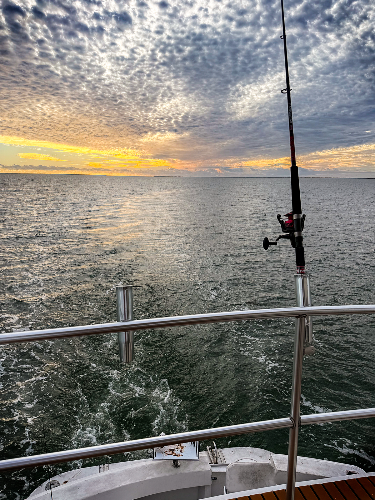 Sunset from the flybridge, Knot Today